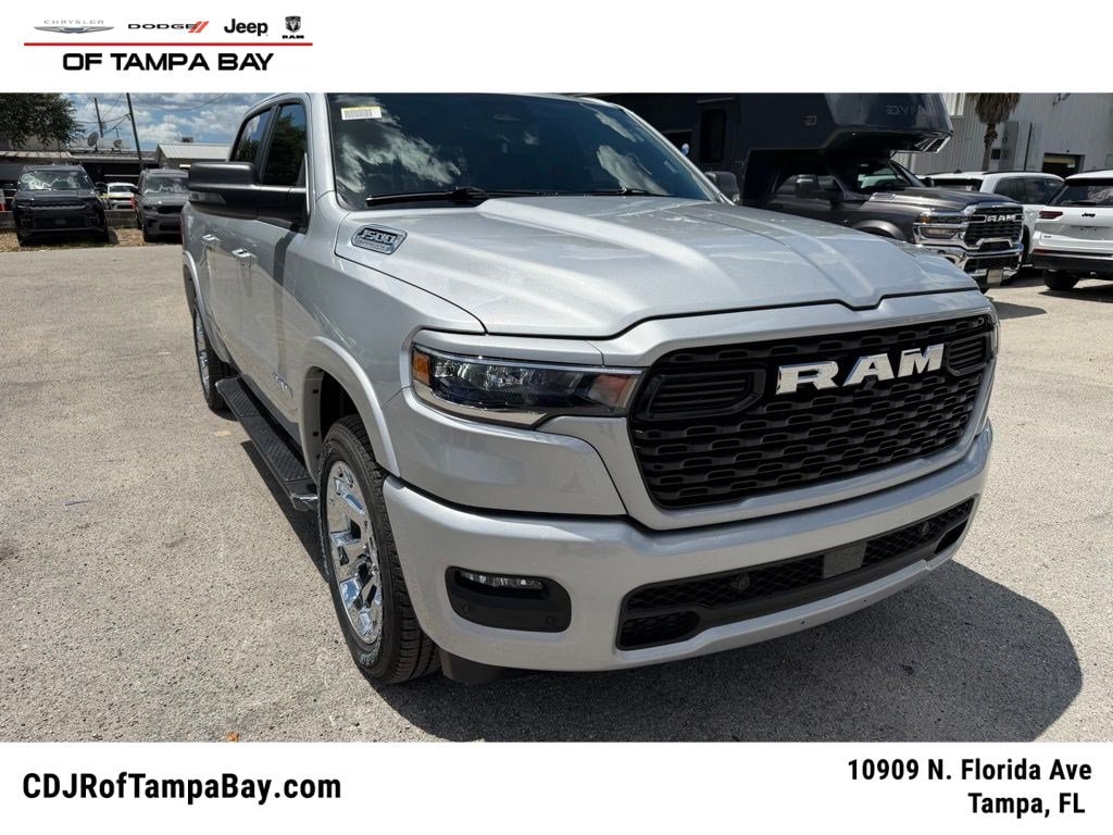 New 2026 Ram 1500 BIG HORN CREW CAB 4X4 5'7 BOX Pickup