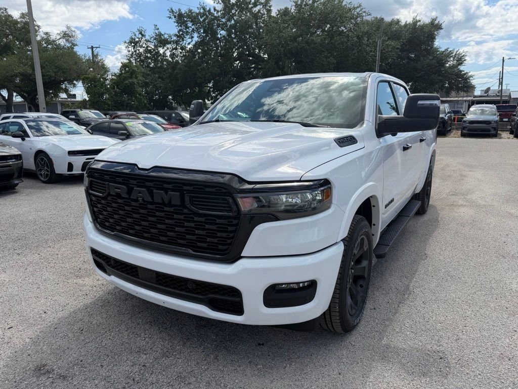 New 2026 Ram 1500 BIG HORN CREW CAB 4X4 5'7 BOX Pickup