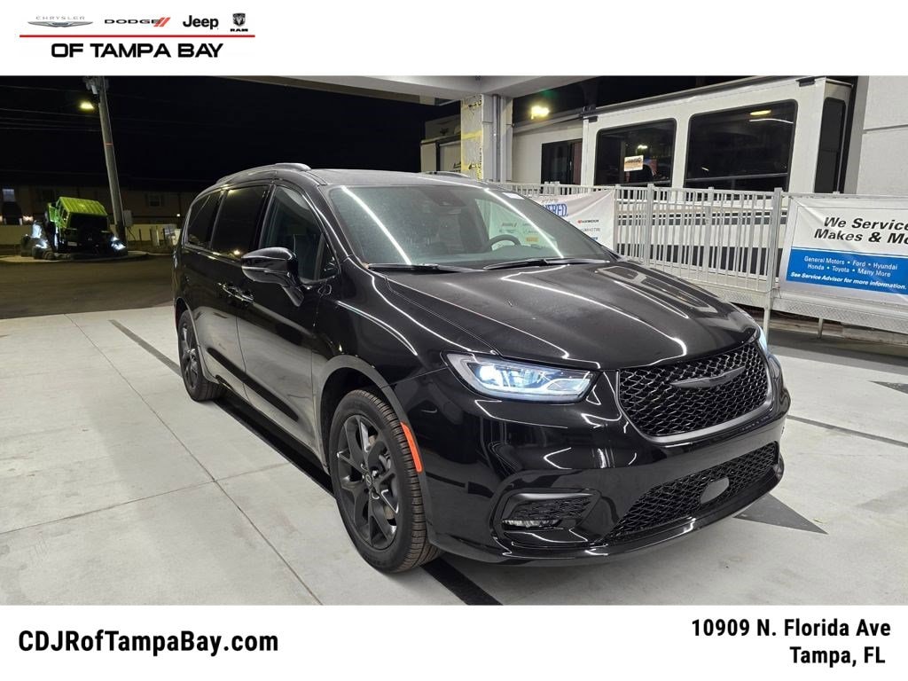 2026 Chrysler Pacifica Limited