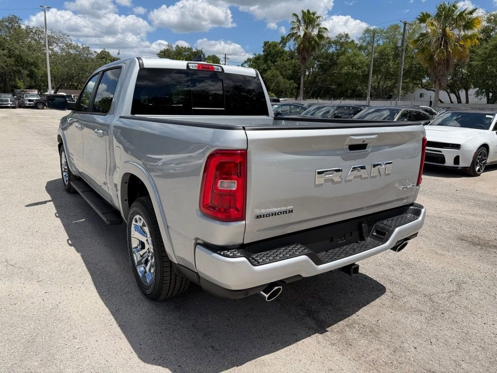 New 2026 Ram 1500 BIG HORN CREW CAB 4X4 5'7 BOX Pickup