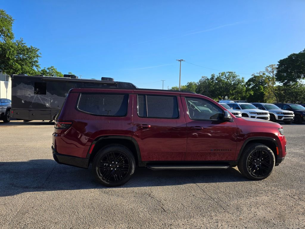 2025 Jeep Wagoneer Series II - Photo 7