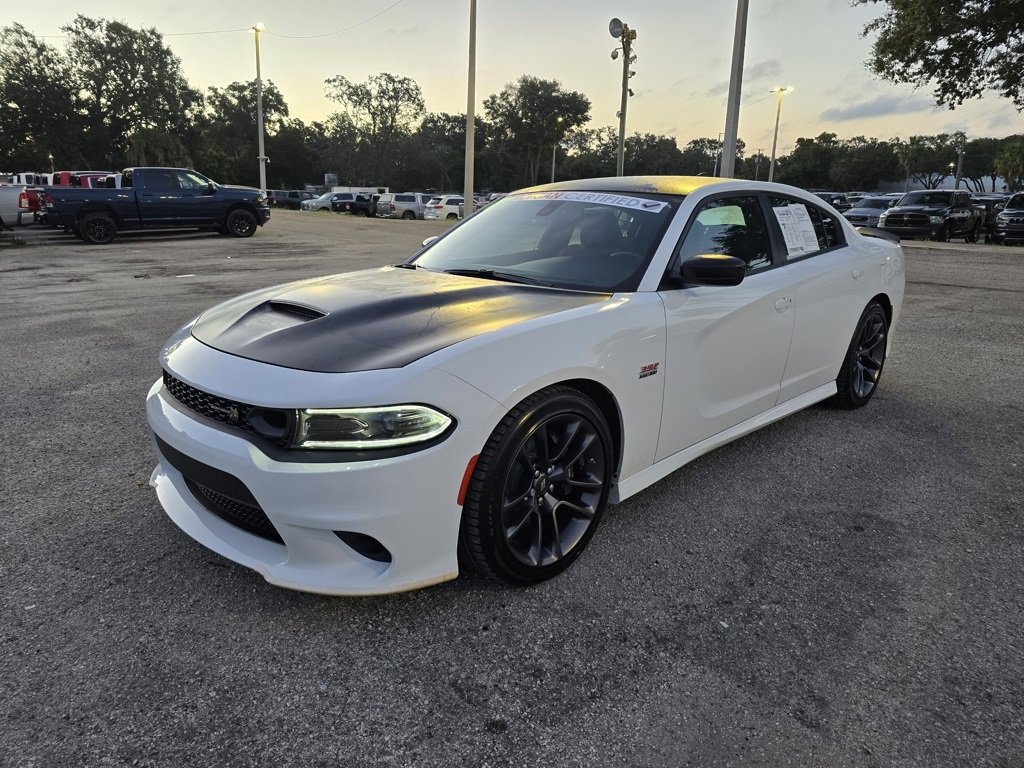 2023 Dodge Charger Scat Pack photo 2