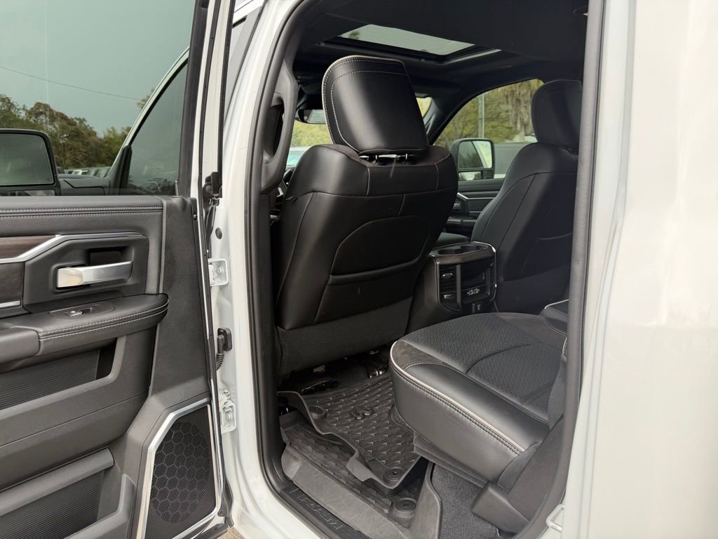 2025 RAM 2500 Laramie - Photo 32