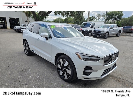 2023 Volvo XC60 Recharge Plug-In Hybrid Ultimate Bright Theme T8 eAWD PHEV Ultimate Bright Theme 2023 Volvo XC60 Recharge Plug-In Hybrid Ultimate Bright Theme T8 eAWD PHEV Ultimate Bright Theme