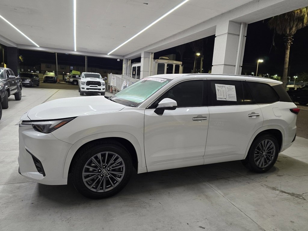 2024 Lexus TX 350 photo 3