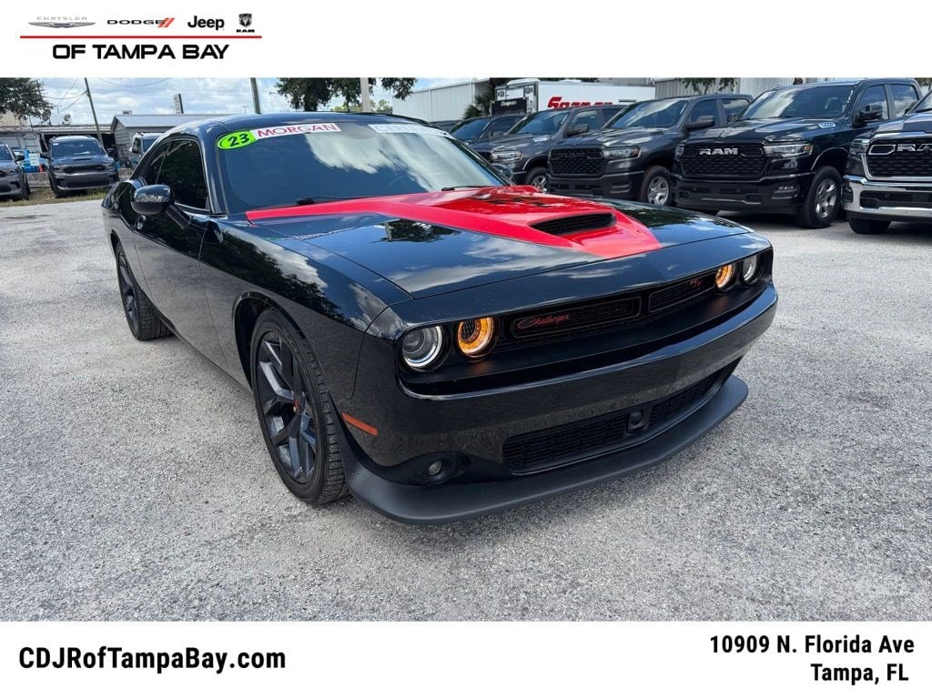2023 Dodge Challenger R/T's photo