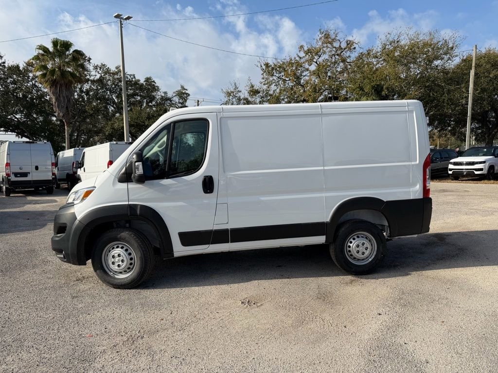 New 2026 Ram ProMaster PROMASTER 1500 TRADESMAN CARGO VAN LOW ROOF 118' W Cargo Van