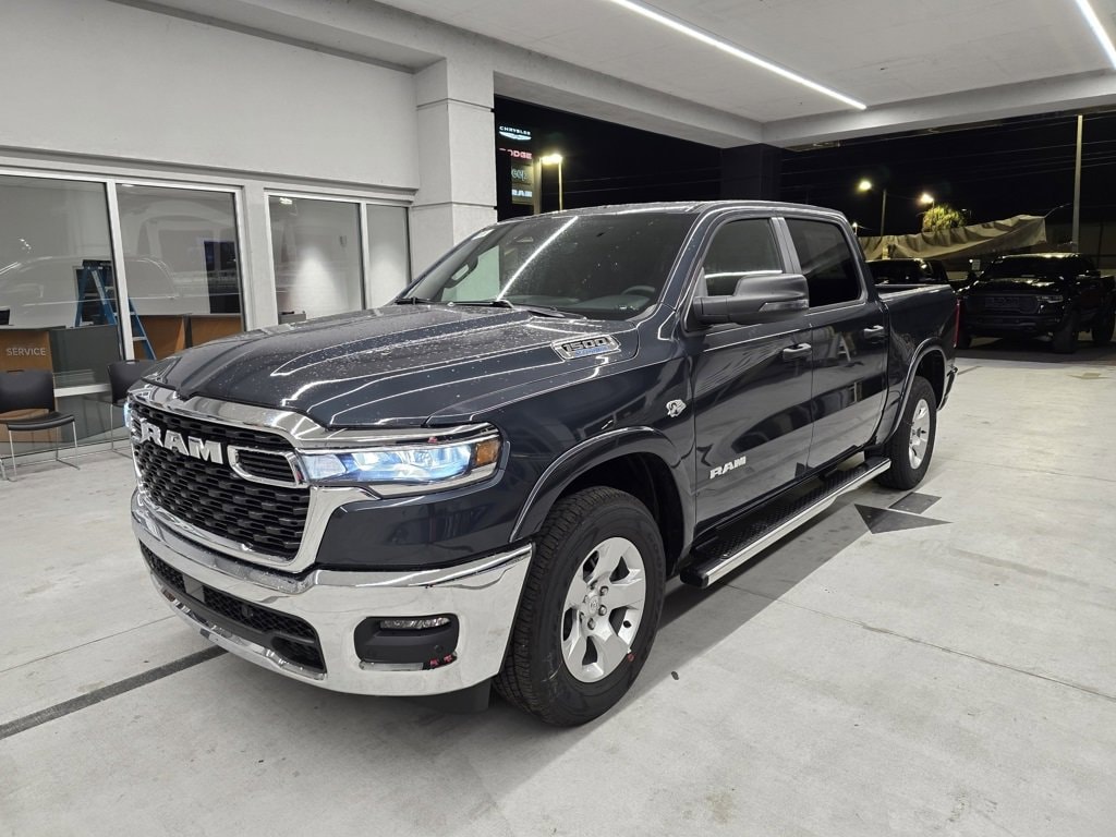 New 2026 Ram 1500 BIG HORN CREW CAB 4X4 5'7 BOX Pickup