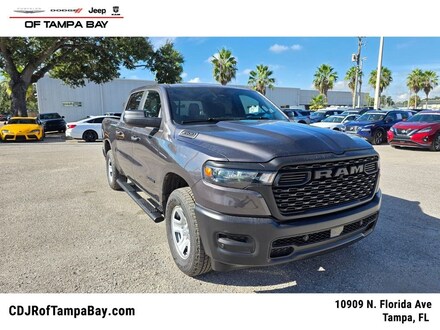 2026 Ram 1500 TRADESMAN CREW CAB 4X4 5'7 BOX Pickup