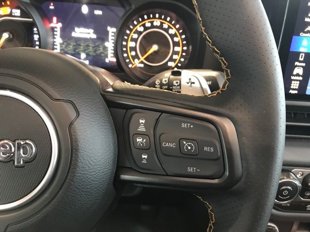 2025 Jeep Wrangler 4-Door Rubicon 392 Final Edition - Photo 11