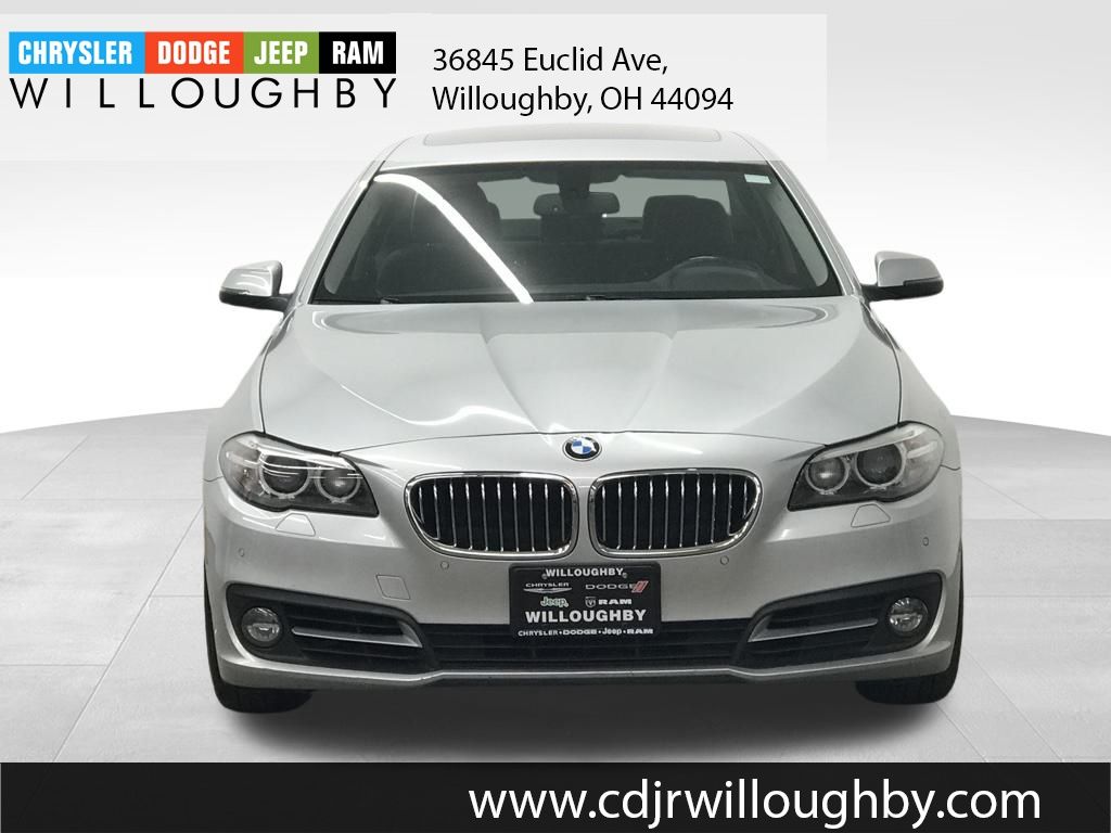 2015 Bmw 528i xDrive photo 2
