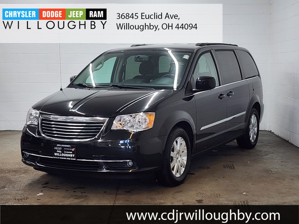 2014 Chrysler Town & Country Touring