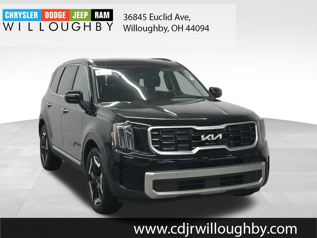 Used 2024 Kia Telluride S SUV