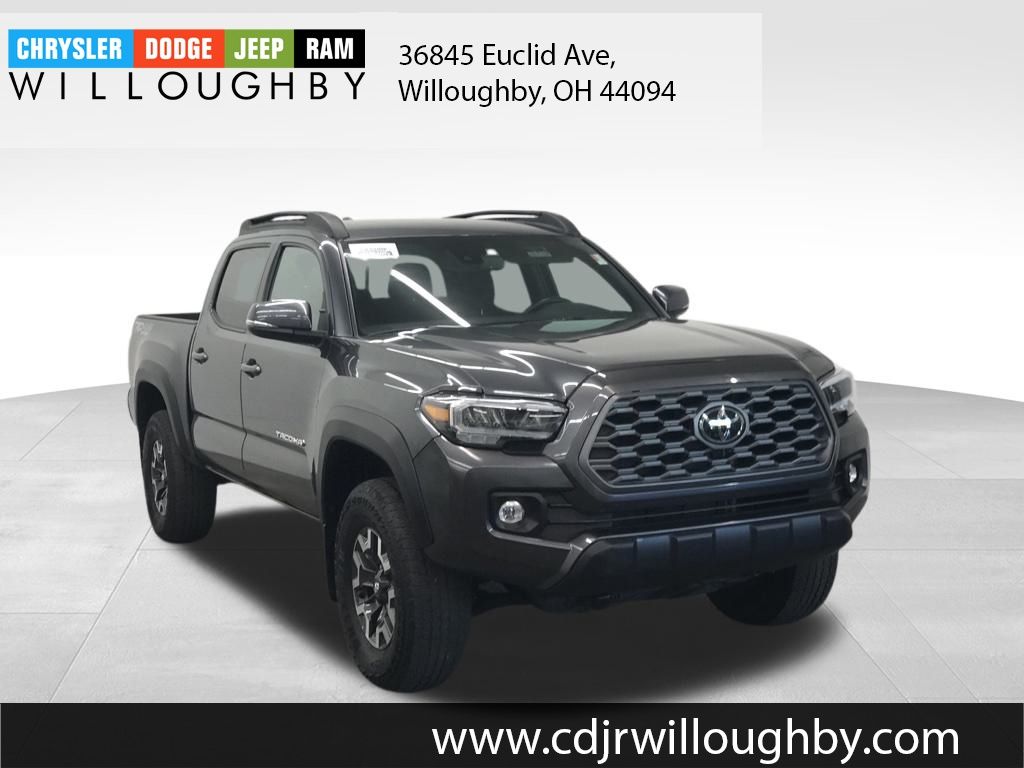 2023 Toyota Tacoma SR5 photo 3
