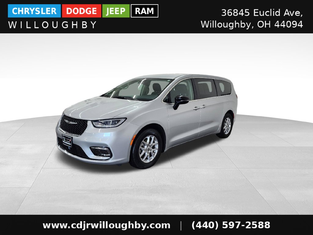 2024 Chrysler Pacifica