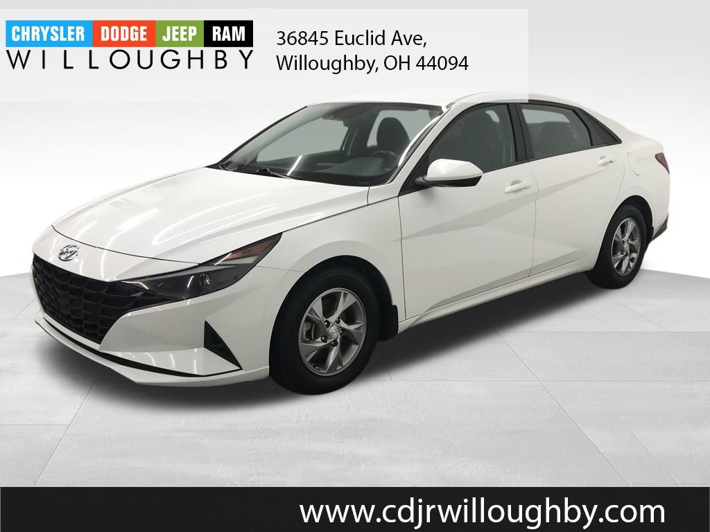 2023 Hyundai Elantra SE