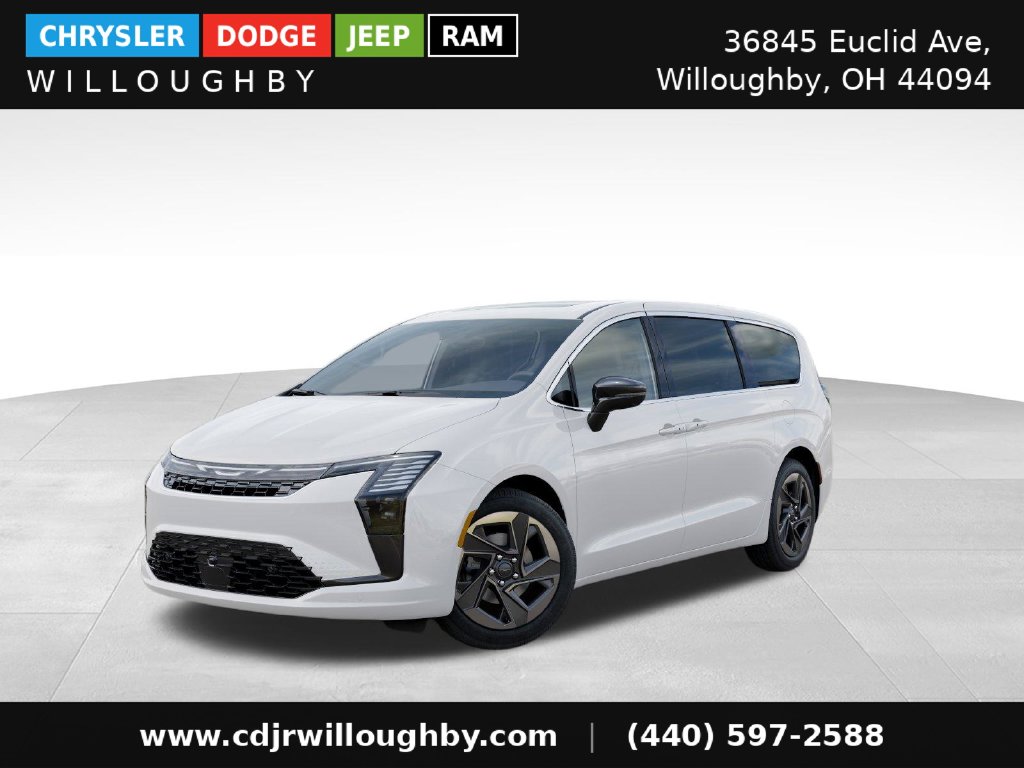 2027 Chrysler Pacifica LIMITED Passenger Van