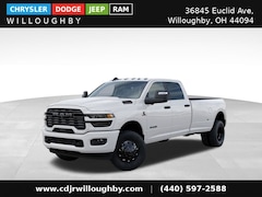 2026 Ram 3500 BIG HORN CREW CAB 4X4 8' BOX Pickup