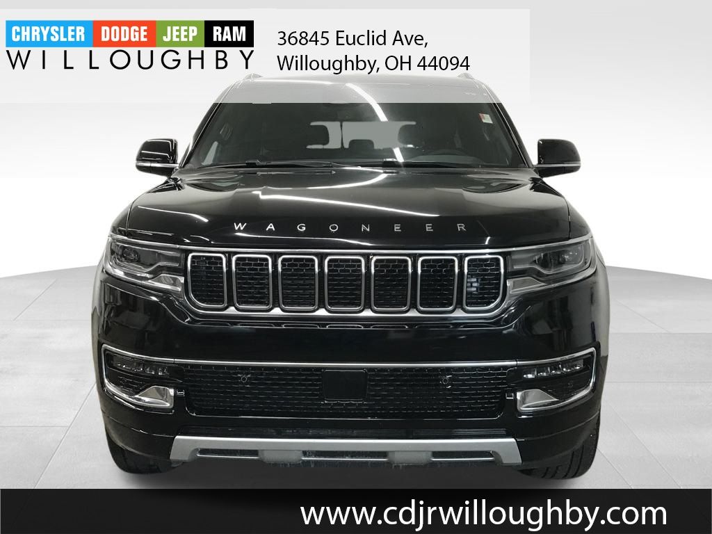 2024 Jeep Wagoneer L Series II photo 2