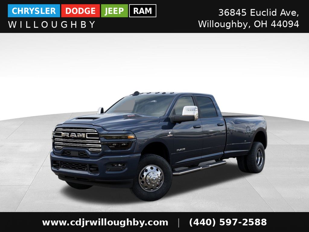 2026 Ram 3500 LARAMIE CREW CAB 4X4 8' BOX Pickup