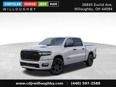2026 Ram 1500 EXPRESS CREW CAB 4X4 5'7 BOX Pickup