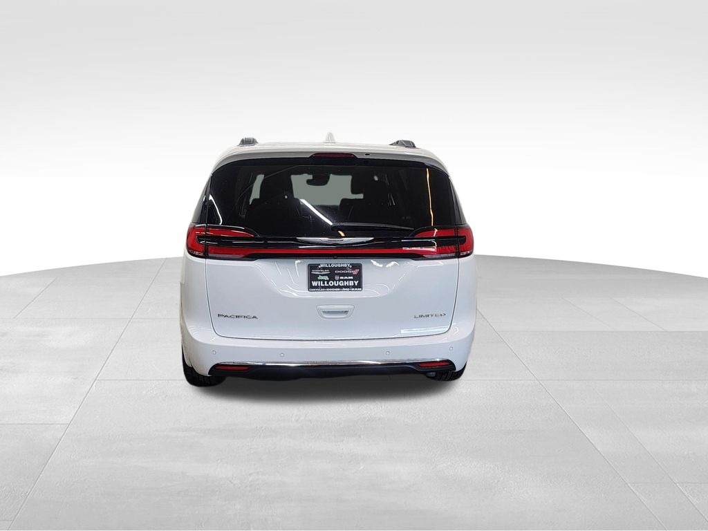2022 Chrysler Pacifica Limited - Photo 7