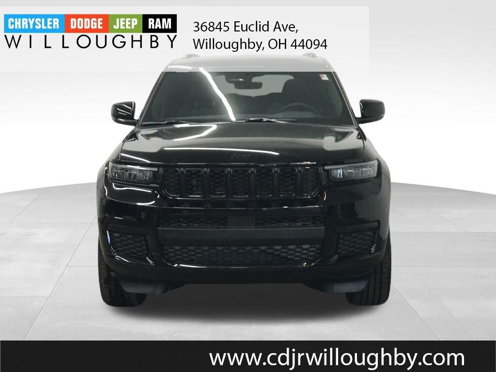 New 2025 Jeep Grand Cherokee L ALTITUDE X 4X4 Sport Utility