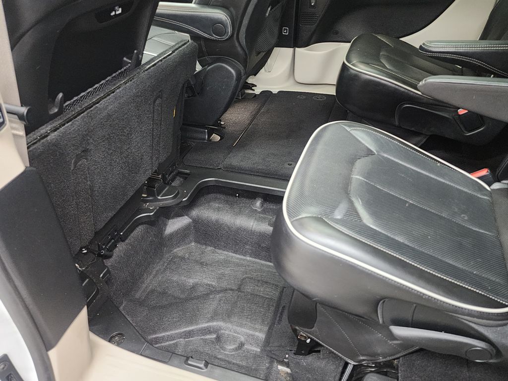 2022 Chrysler Pacifica Limited - Photo 28