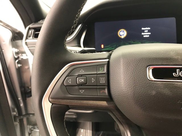 2025 Jeep Grand Cherokee 4xe - Photo 12