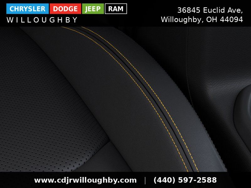 2025 Jeep Wrangler 4-Door Sahara - Photo 23