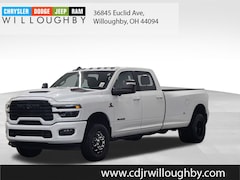 2026 Ram 3500 LARAMIE CREW CAB 4X4 8' BOX Pickup