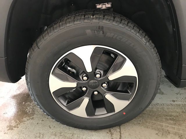 2025 Jeep Grand Cherokee 4xe - Photo 43