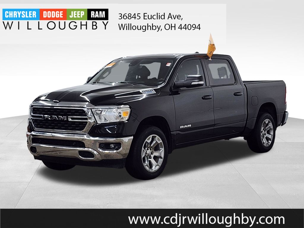2022 RAM 1500 Big Horn/Lone Star 4x4 Crew Cab 5'7's photo