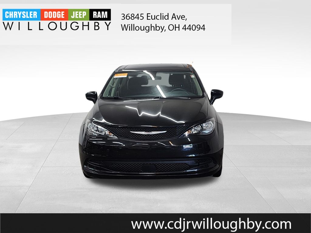 Certified 2022 Chrysler Voyager LX with VIN 2C4RC1CG9NR218450 for sale in Willoughby, OH