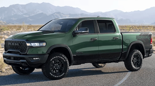 Is%20the%20HEMI%20Engine%20Back%20for%20the%202026%20Ram%201500_%20post.png
