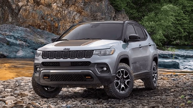 Is%20the%202026%20Jeep%20Compass%20Suitable%20%20for%20Cleveland%20Winters_%20post.png