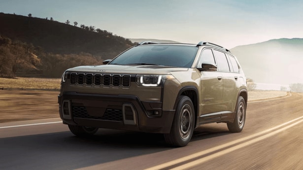 Maximizing Your Commute with Fuel-Efficient SUVs in Willoughby.png