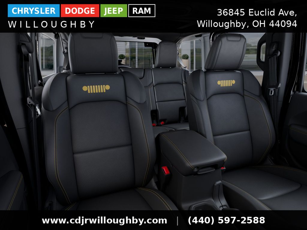 2025 Jeep Wrangler 4-Door Sahara - Photo 19