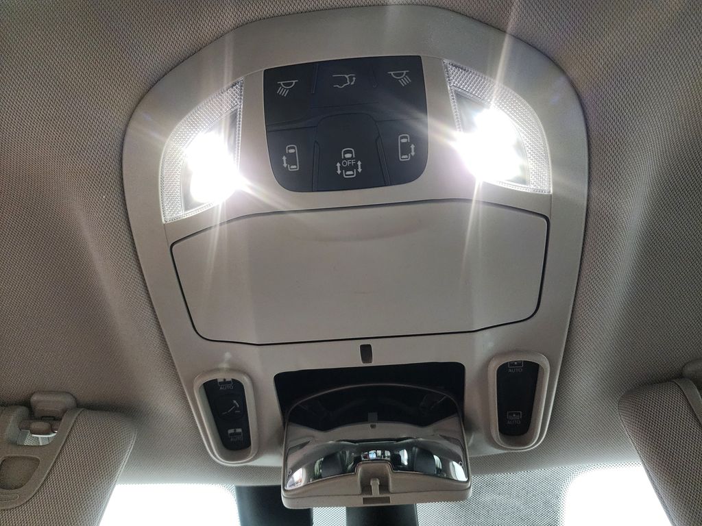 2022 Chrysler Pacifica Limited - Photo 21