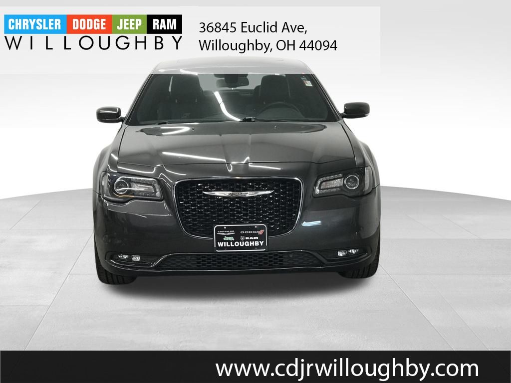 Used 2017 Chrysler 300 S with VIN 2C3CCAGGXHH534972 for sale in Willoughby, OH
