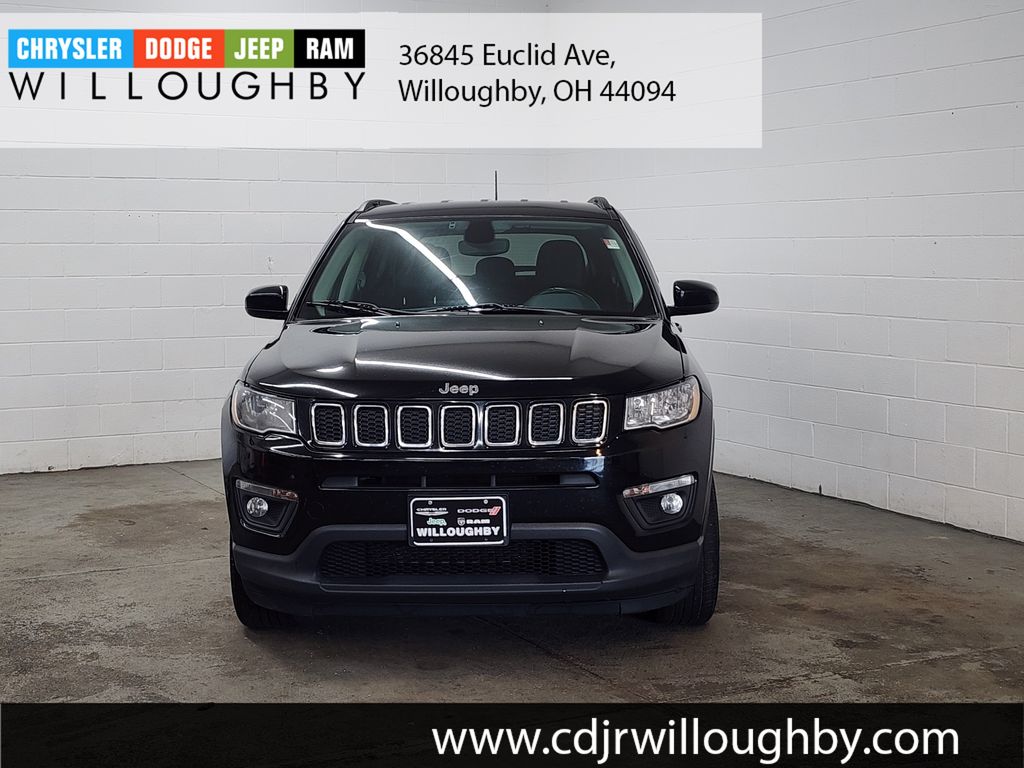Used 2019 Jeep Compass Latitude with VIN 3C4NJDBB0KT600242 for sale in Willoughby, OH
