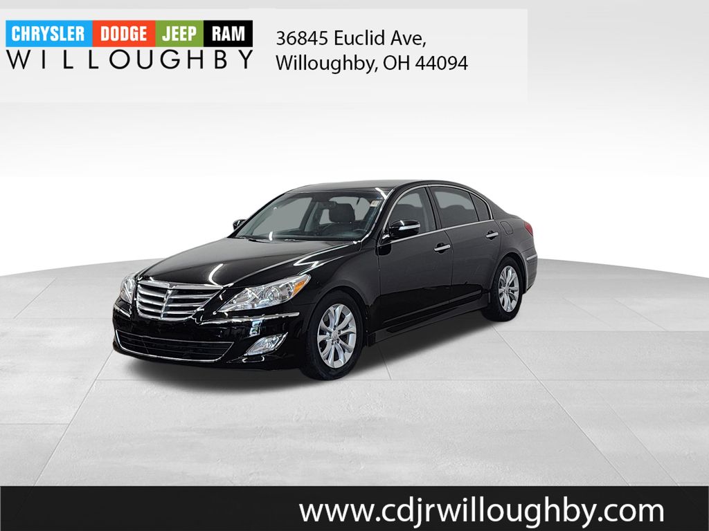 2012 Hyundai Genesis 3.8's photo
