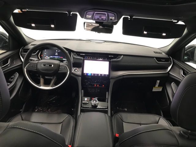 2025 Jeep Grand Cherokee 4xe - Photo 30