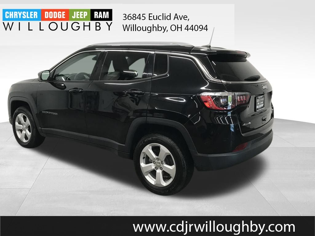 2021 Jeep Compass Latitude photo 3