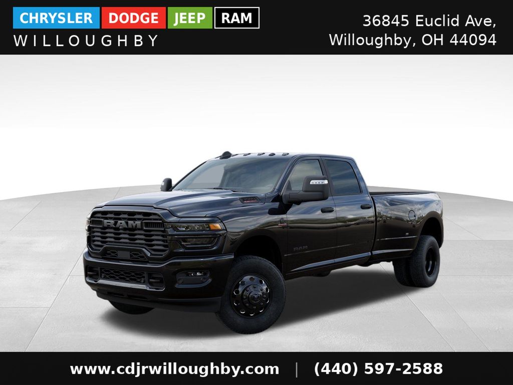2026 Ram 3500 BIG HORN CREW CAB 4X4 8' BOX Pickup