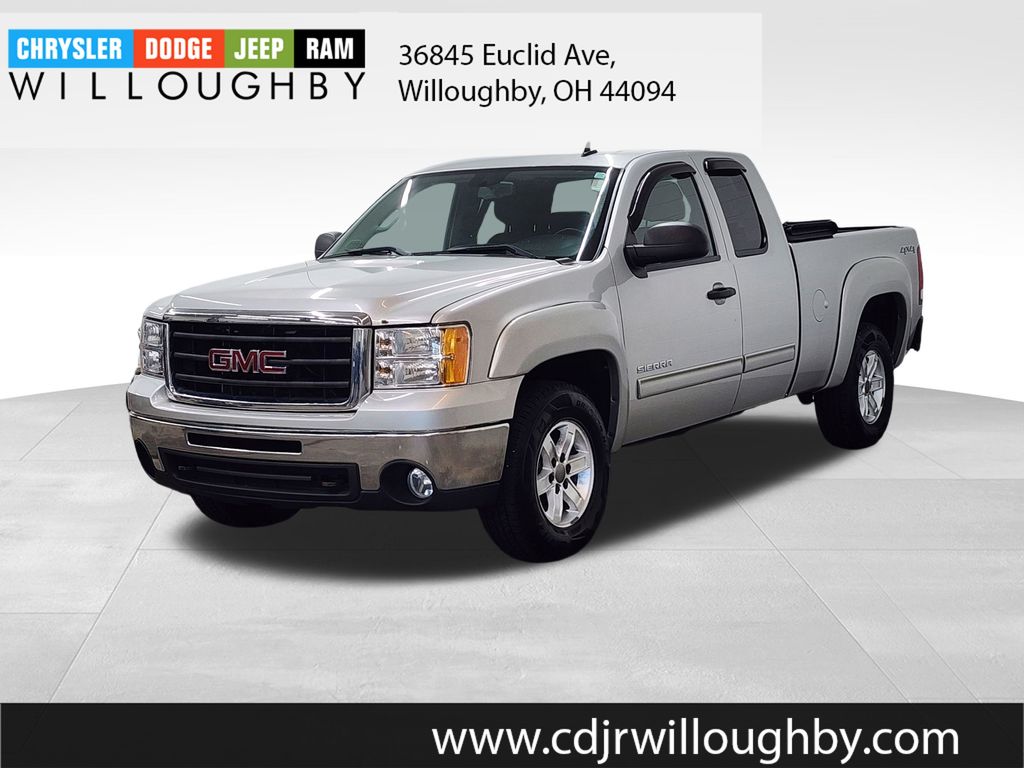 2010 GMC Sierra 4WD Extended Cab SLE LWB's photo