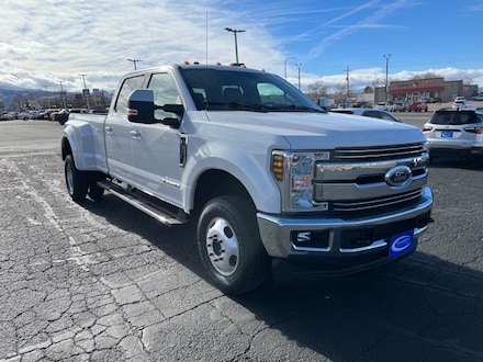 2018 Ford F-350SD Lariat Truck