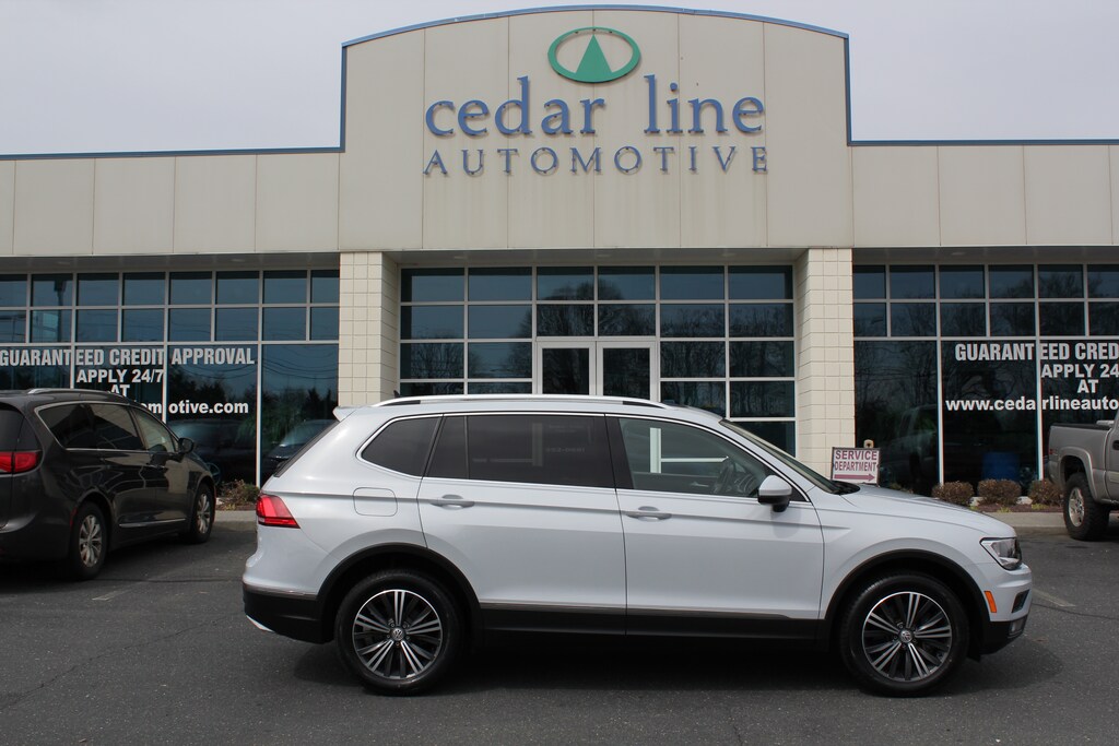 Used 2018 Volkswagen Tiguan For Sale at Cedar Line Automotive VIN