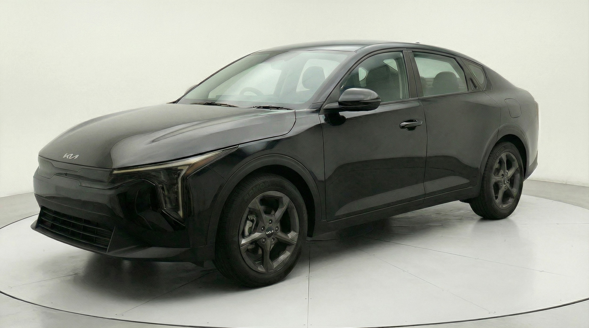 Thumbnail: 2025 Kia K4 - 3