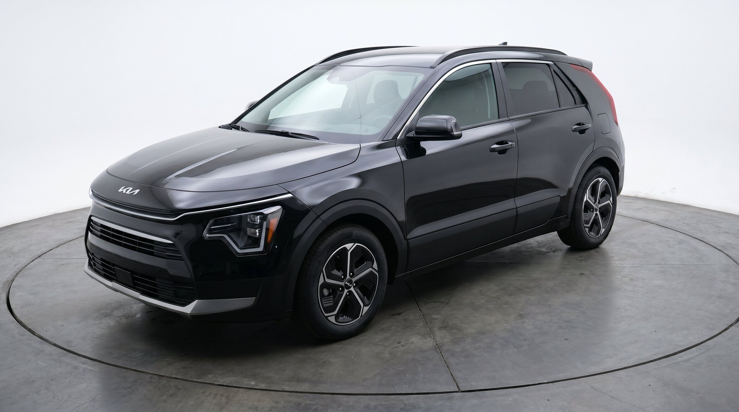 Thumbnail: 2026 Kia Niro - 3